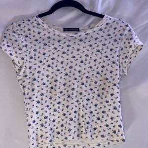 Cropped floral shirt